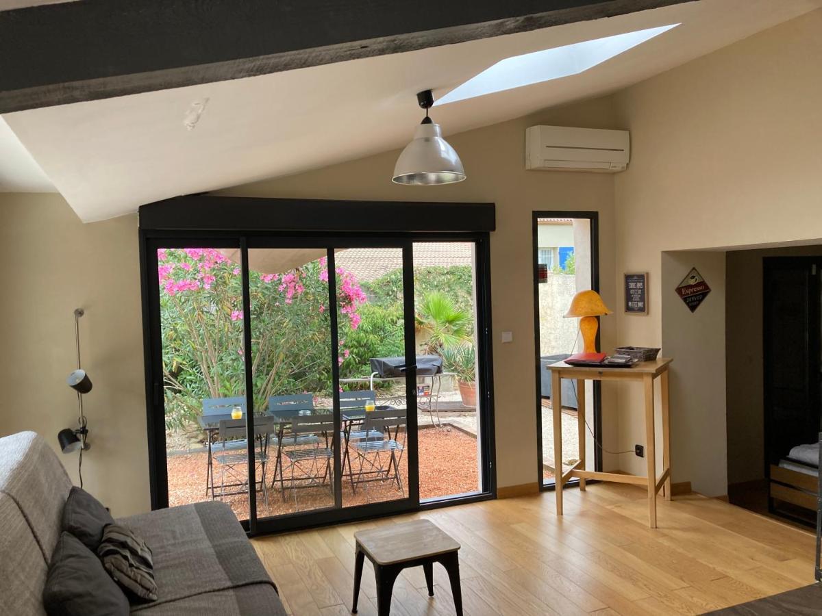 Au cœur de la Pinède de 1 à 4 personnes Vila Langlade Exterior foto