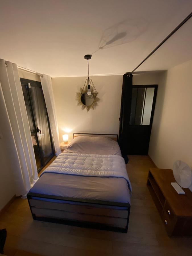 Au cœur de la Pinède de 1 à 4 personnes Vila Langlade Exterior foto